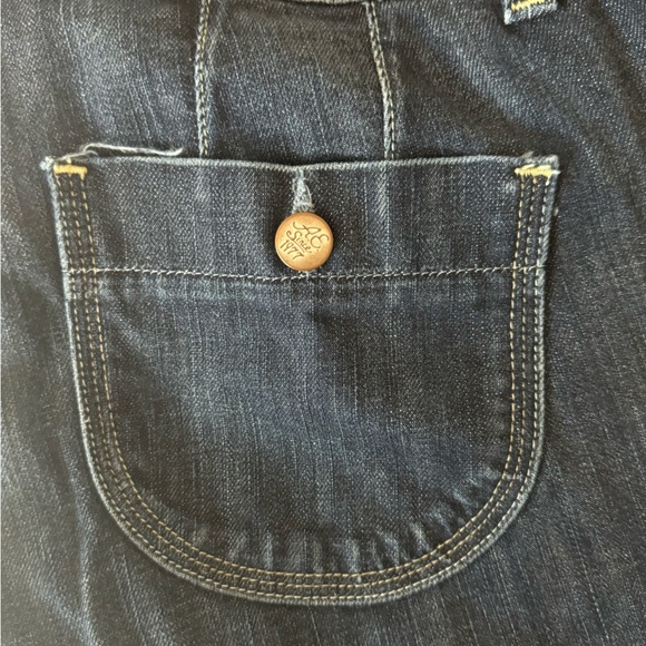 American Eagle Jean - Picture 5 of 6